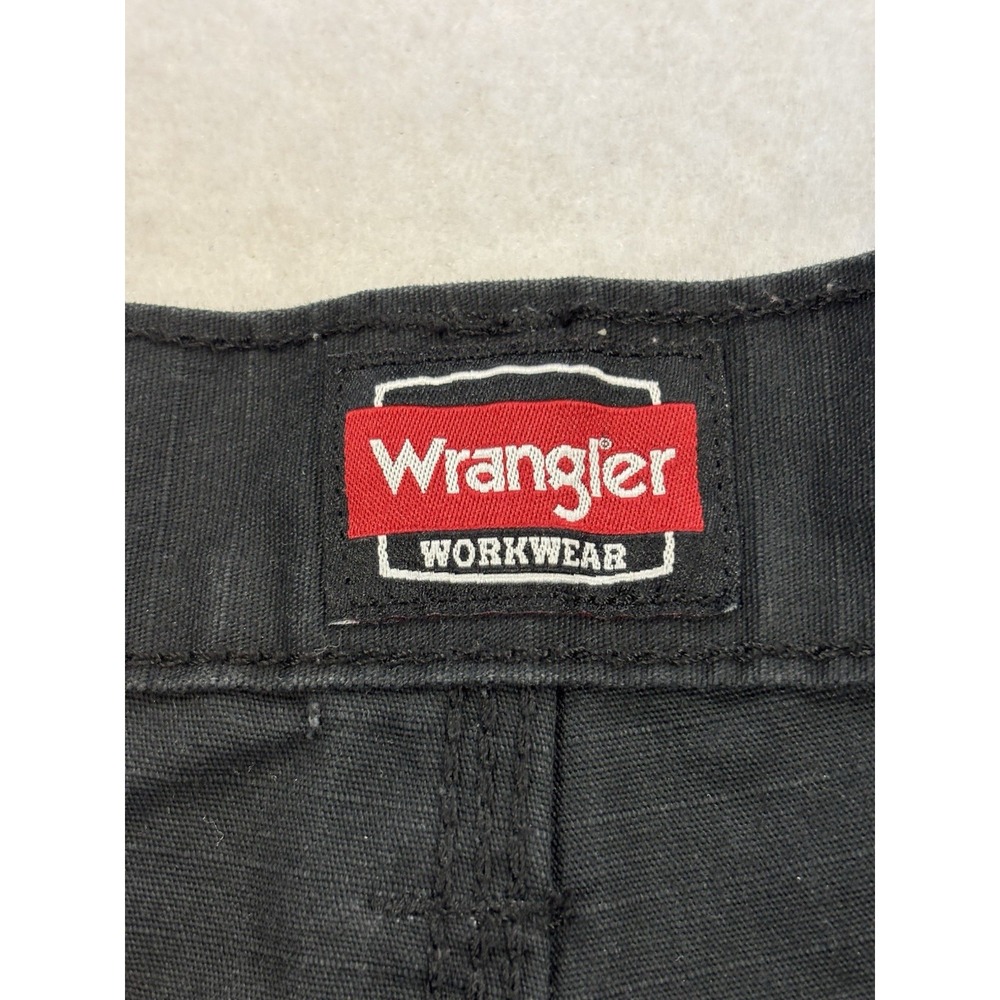 Wrangler  Cargo Shorts Mens 44 Rugged‎ Classic Workwear Ripstop Ranger Utility - Picture 5 of 10
